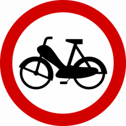 Znak B-10 Zakaz wjazdu motorowerów